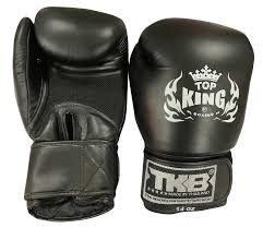 Versatile boxing gloves by Top King suitable for various training needs. Crafted with high-quality materials, these gloves offer comfort, durability, and a perfect fit. Trusted by boxing enthusiasts, they receive rave reviews for their exceptional performance. Some of the Best boxing gloves overall.