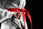 <strong></noscript>5 Core Workouts to Help You Become a Better Martial Artist</strong>