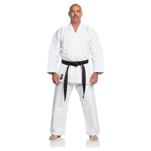 Best karate gi designed to withstand rigorous training sessions, built with comfort in mind for traditional karate practitioners; among the best karate uniforms in terms of durability and good performance.
