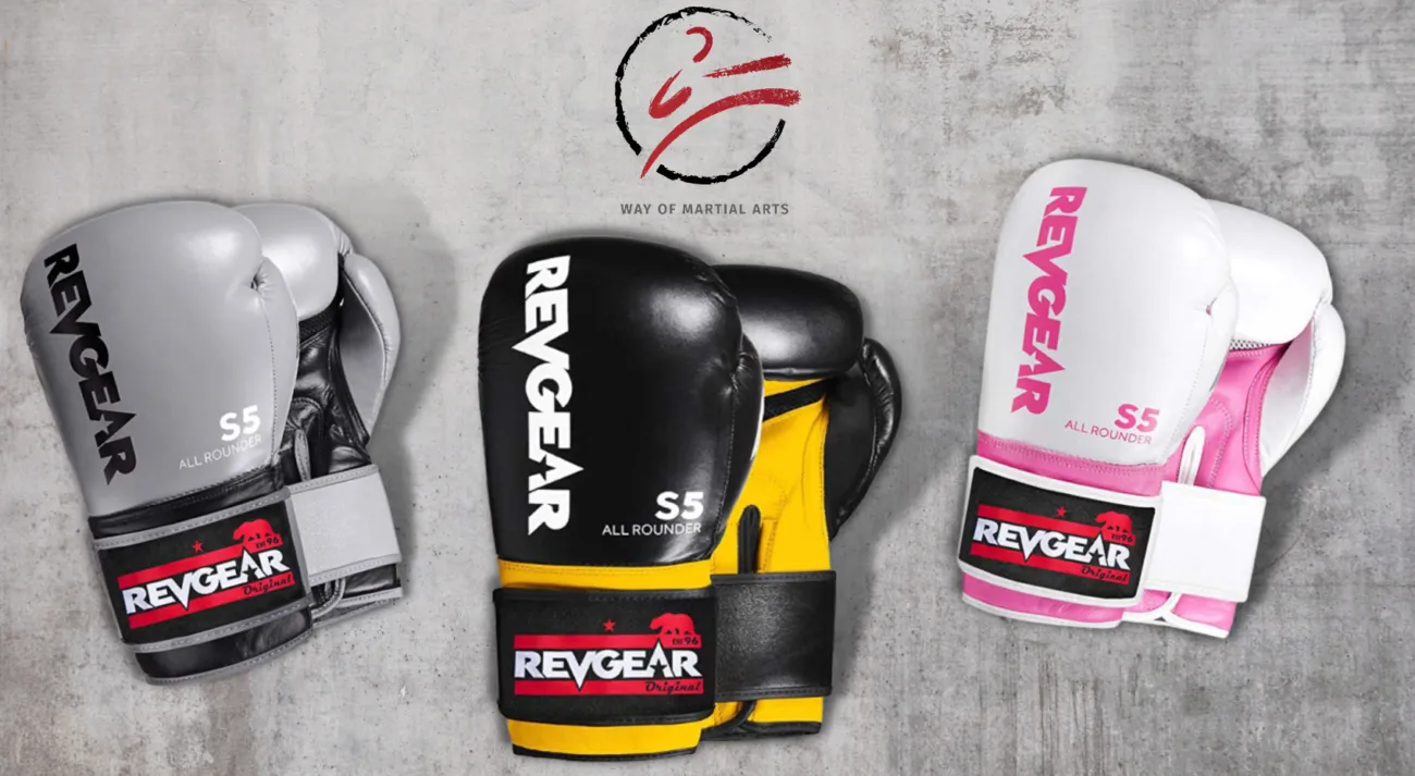 Revgear boxing gloves, the epitome of quality gear. Crafted with premium leather, these gloves provide great protection and durability. Featuring wrist support and inner lining, these boxing gloves are suitable for bag work, sparring, and training for various discipline such as boxing, MMA, kickboxing and Muay Thai.