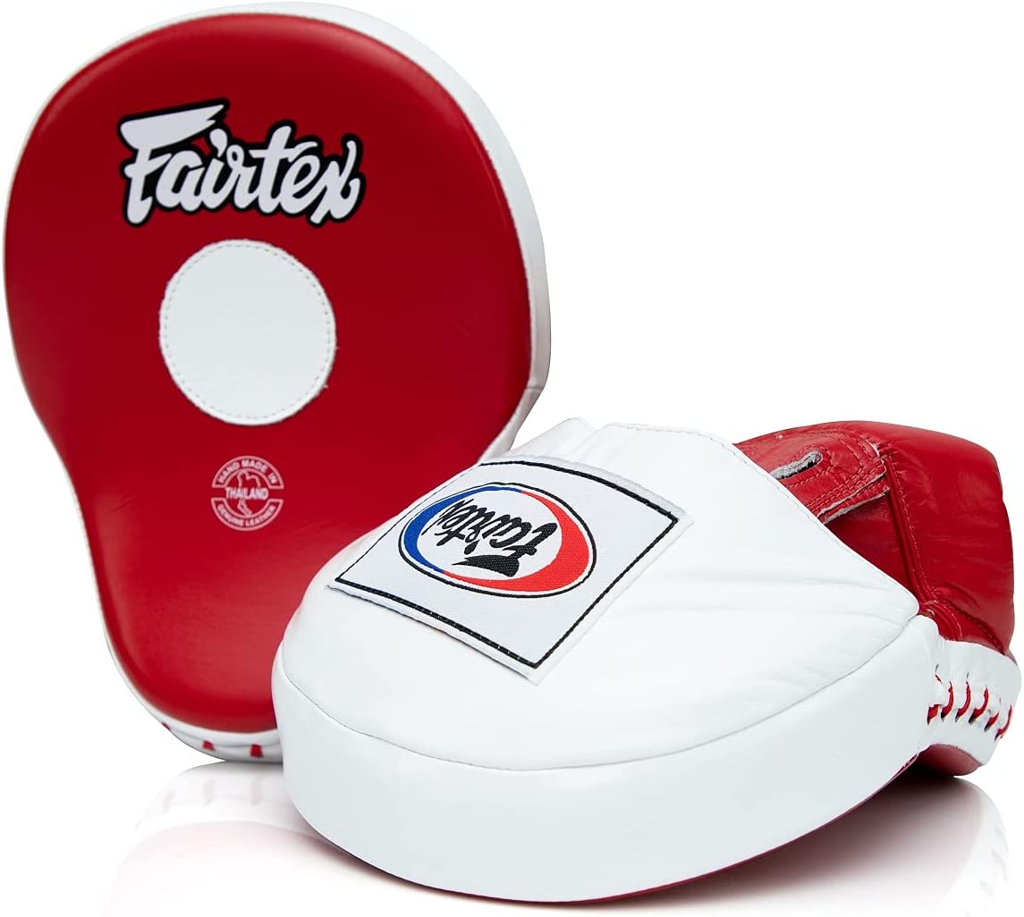 Best focus mitts for boxing highlighted as durable punching mitts, with boxing gloves adding contrast. Best focus mitts for boxing are displayed, standing out as the best mitts for rigorous boxing routines, best punching mitts, best punch mitts, best boxing mitts, best focus mitts, best focus mitts for boxing,